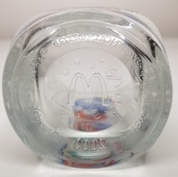 Vintage Walt Disney World Celebration McDonalds 2000  Mickey Mouse Glass 12oz - Picture 8 of 11
